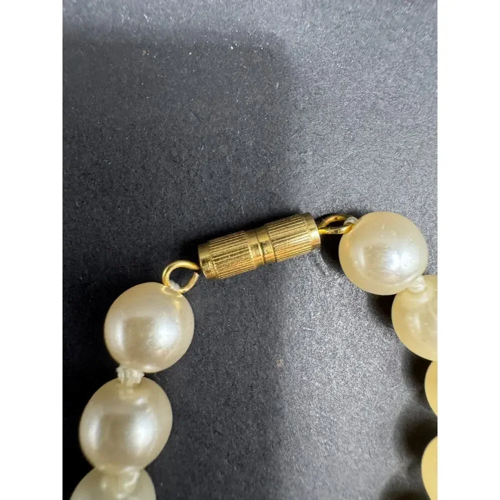 Vintage Hand Knotted Estate Solid Pearl Single Strand Necklace 18
